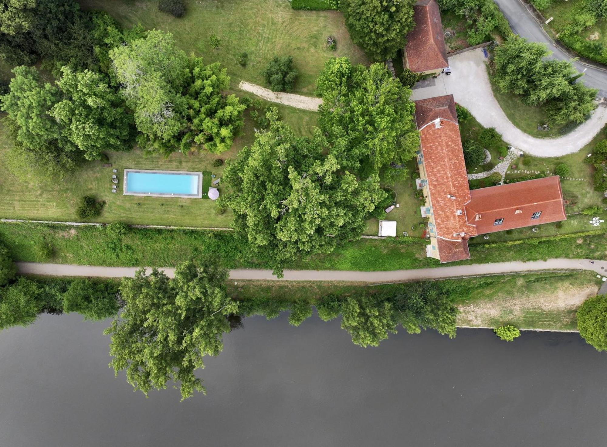 La Rebiere D'Or, B&B Et Gite Mouleydier Dış mekan fotoğraf