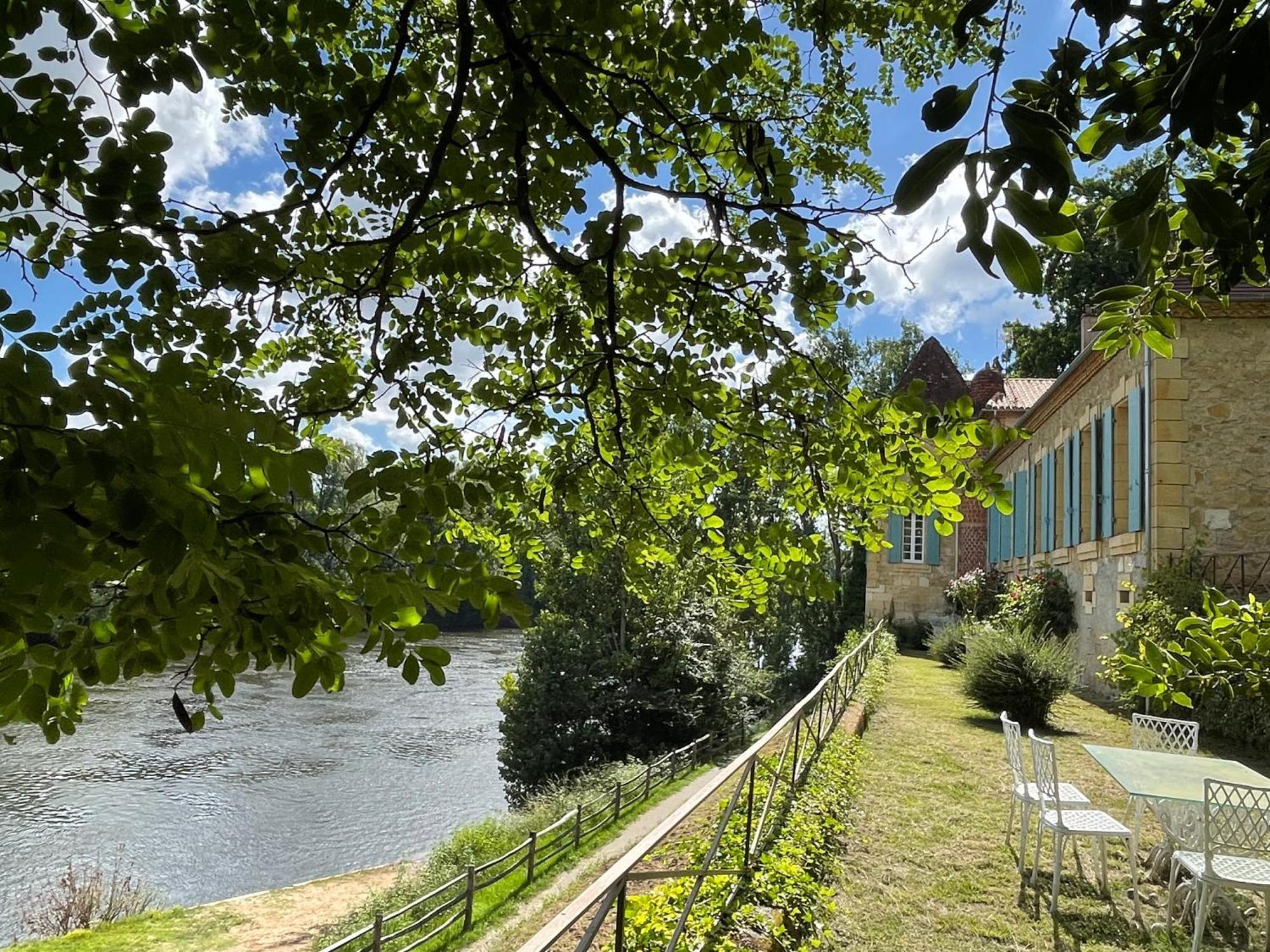 La Rebiere D'Or, B&B Et Gite Mouleydier Dış mekan fotoğraf